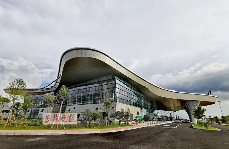 广西玉林福绵机场图片图片