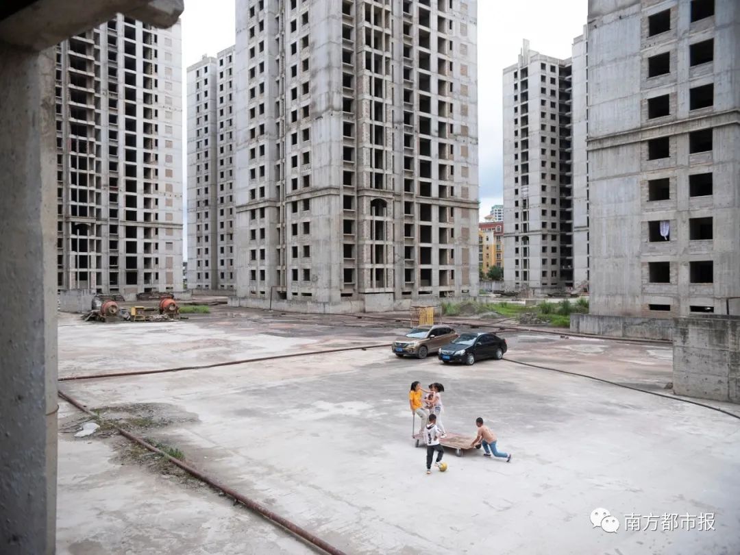 网红烂尾楼复工