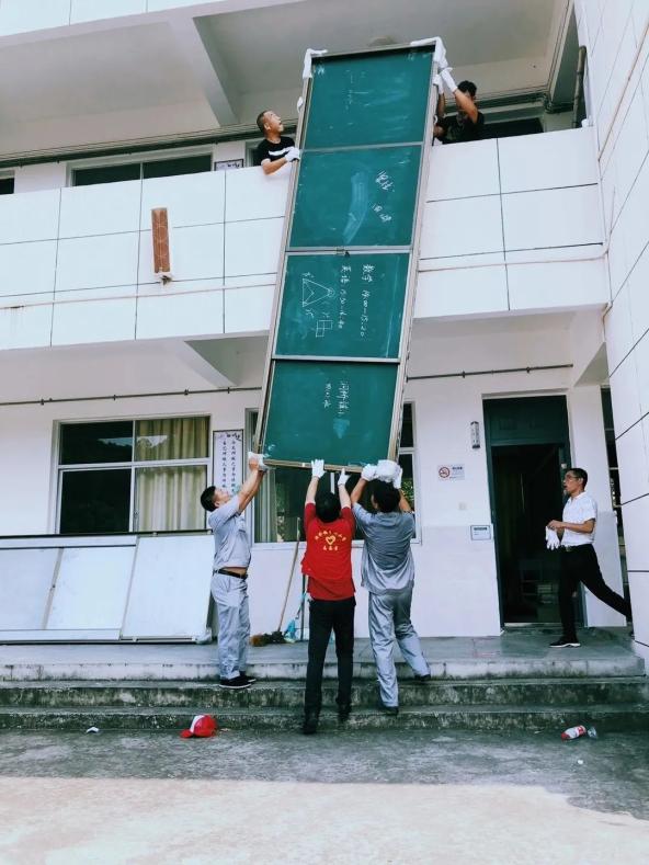 洞桥镇商会迅速集结统战力量攻克施肩吾小学回迁难题