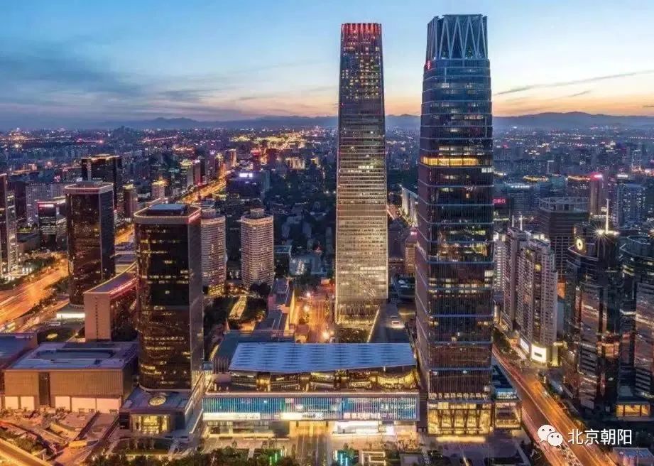 外地来京的周女士打算开家美发店,一开始委托第三方公司到朝阳区政务