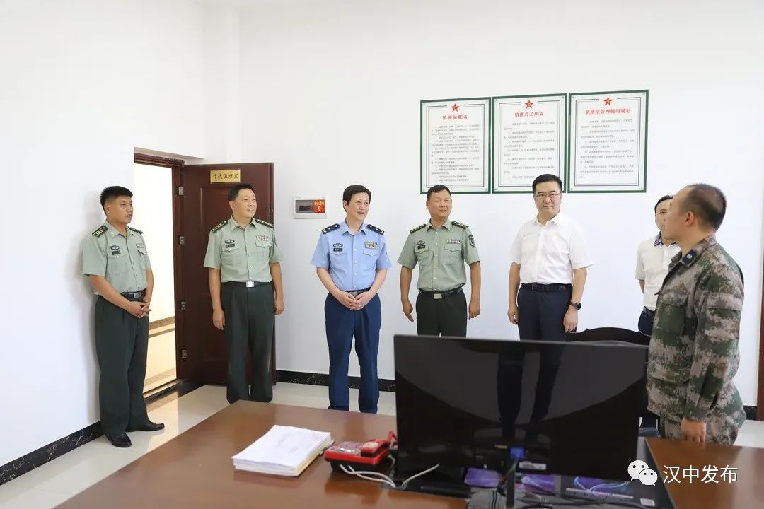 杨志斌来汉中军分区检查调研提出这些要求