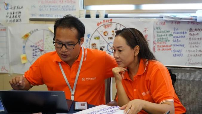 【侨爱之窗】“很幸运!39岁第树德实验中学一次走出贵州,来学习如何做一名班主任