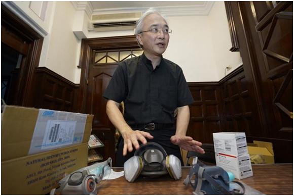 黄春生 资料图港媒称,协助暴徒偷渡的幕后黑手,外媒揭示有多名台湾