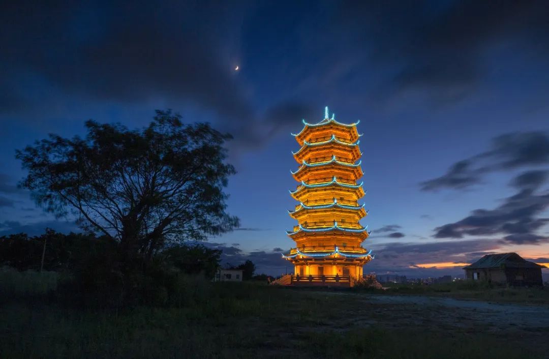 黄公度与雁阵塔