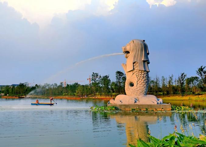 叶传浩/摄(滁州)鱼尾狮公园夜色阑珊齐庭功/摄(滁州)鱼尾狮公园霞光