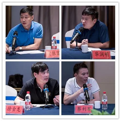 区委常委钟永明认真听取企业家发言并现场办公.