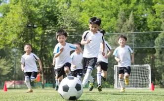 吃什么、怎么吃，娃的一張嘴練就了多少較真的媽媽