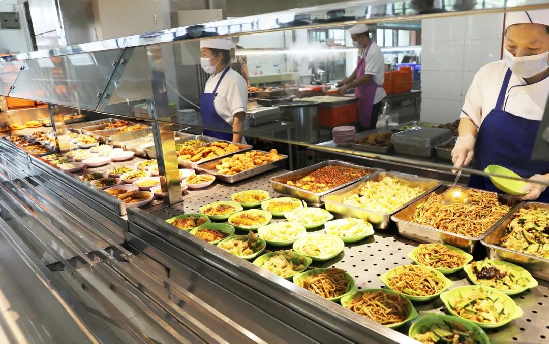 手工小馒头半价小份菜自选称重争做光盘侠北航在行动