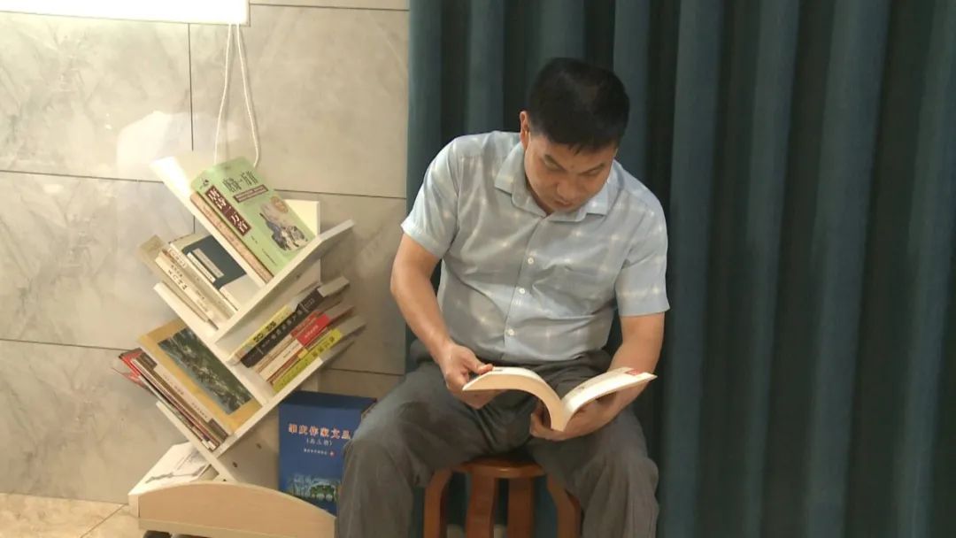 董国常家庭耕读传家远诗书继世长