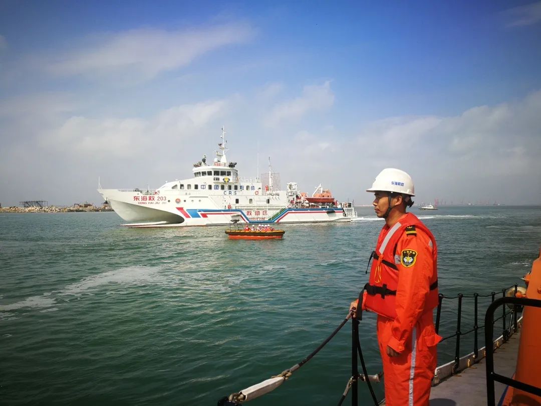 东海救助局派遣专业救助力量参与2020连云港黄海四号海上搜救综合演习