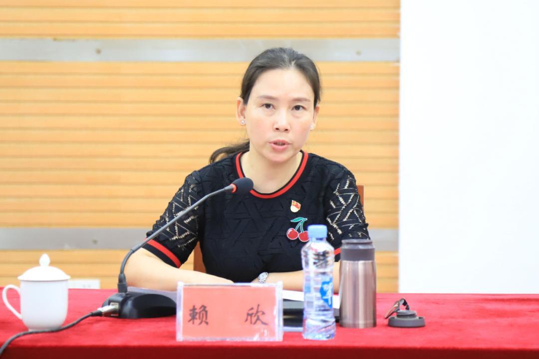 赣州市审计组对青云谱区开展经济发展环境审计调查暨1