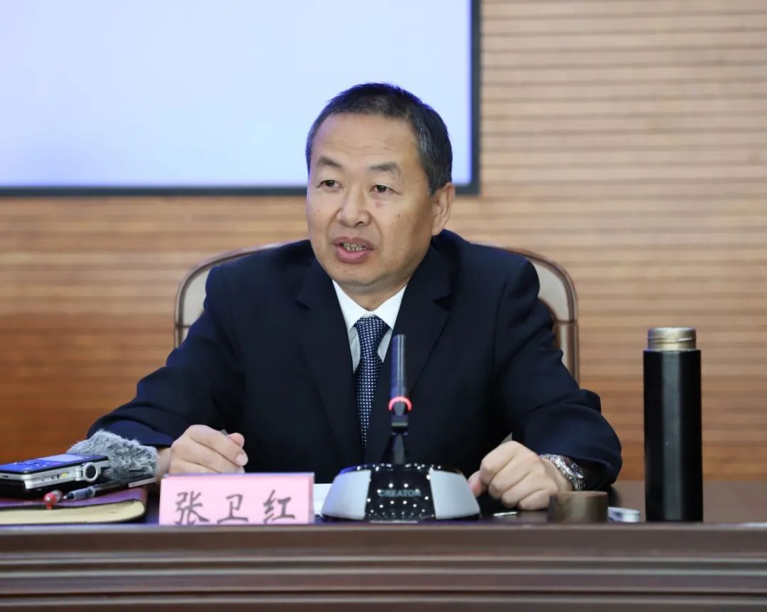 张卫红:谢谢记者朋友的提问,生态环境问题投诉办理,人民群众关心,媒体