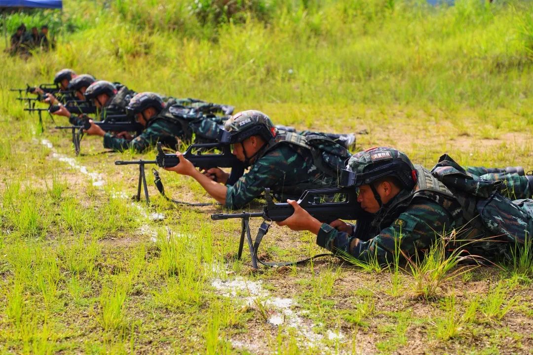 銘記歷史吾輩自強解放軍和武警部隊多種形式紀念中國人民抗日戰爭勝利