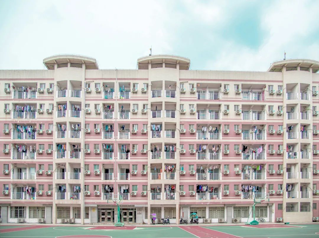 二环内地铁口湖南大学湖景房学生公寓来啦