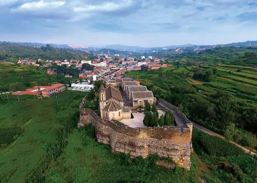 游山西读历史看太行古堡群品家国情怀