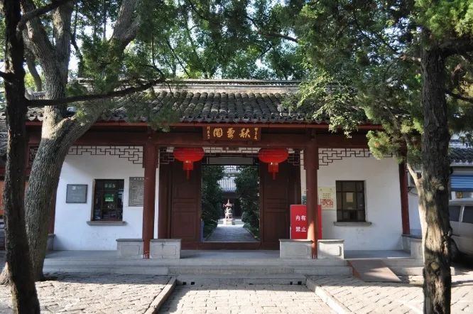 一枝独秀的校外校