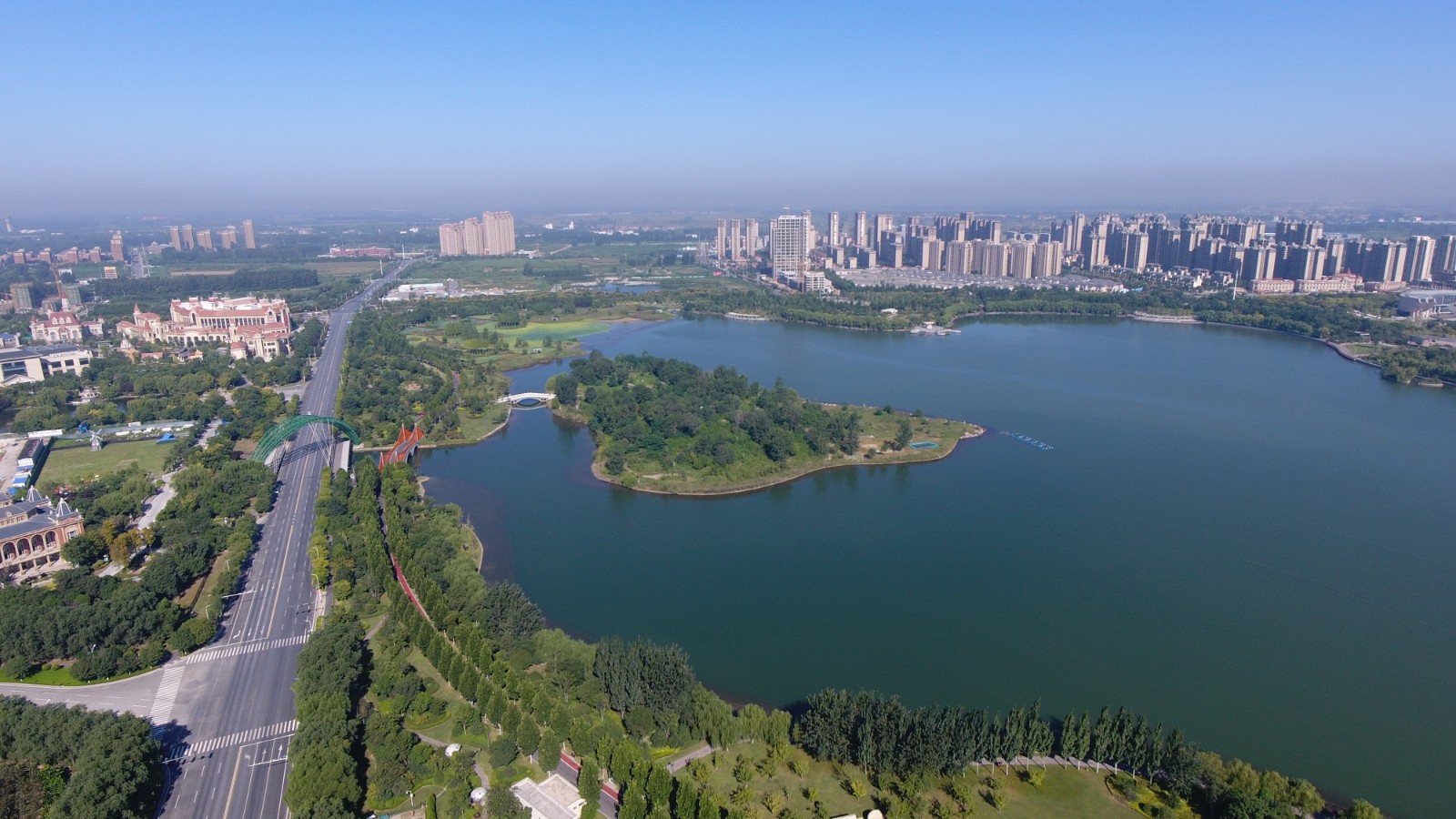 当下,围绕高质量发展主线,新乡正全力打造"高质量发展的先行区,生态