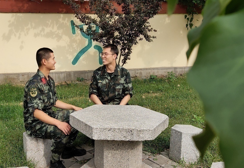 河北承德让青春在绿色军营中璀璨绽放