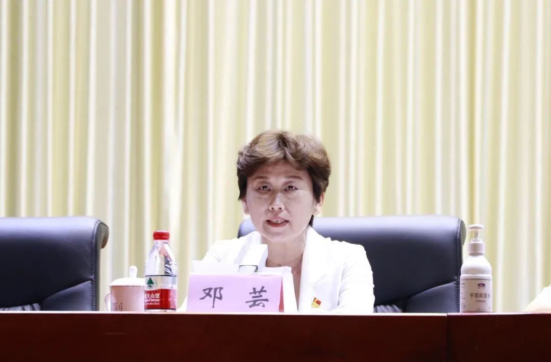 庆祝第三十六个教师节岳麓区召开教育大会表彰先进