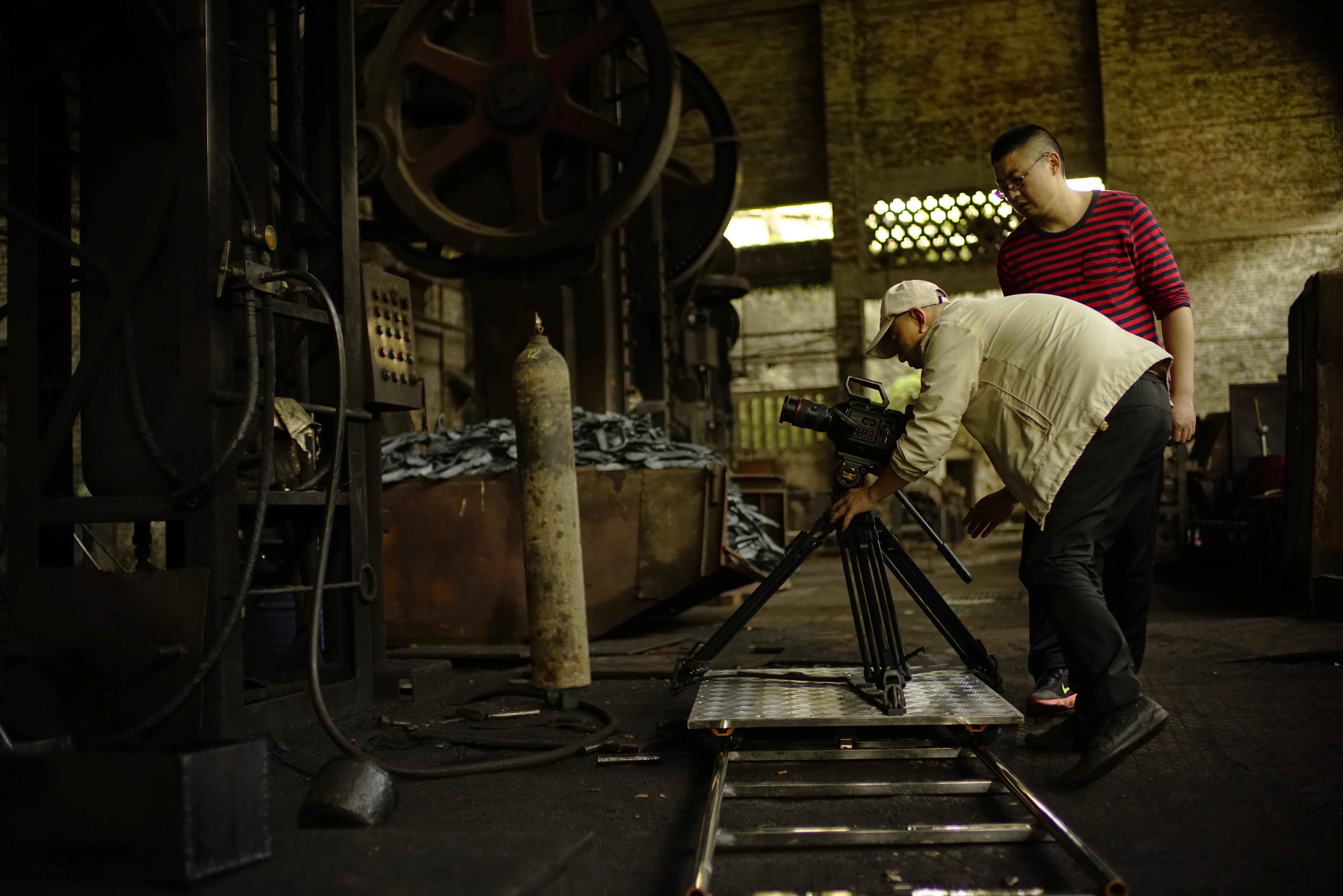 在望江机械厂车间拍摄