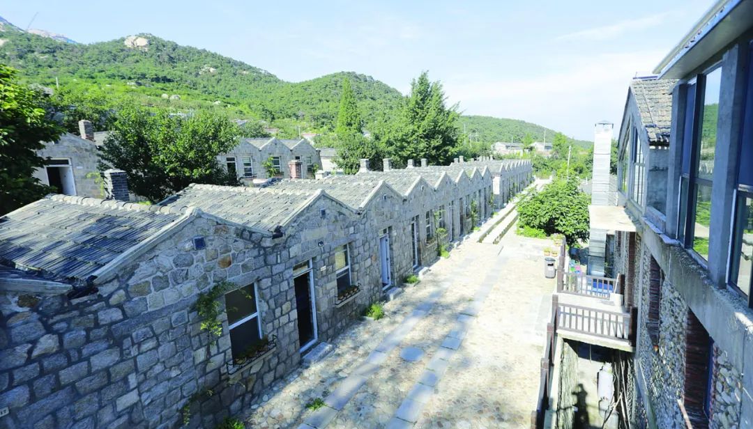 六度寺老兵营改造的民宿.