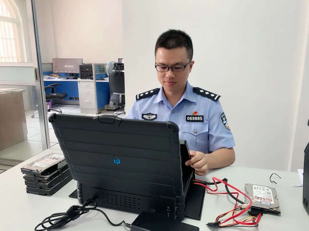 【教官简介】韩杰,启东市公安局网络安全保卫大队互联网情报侦查中队