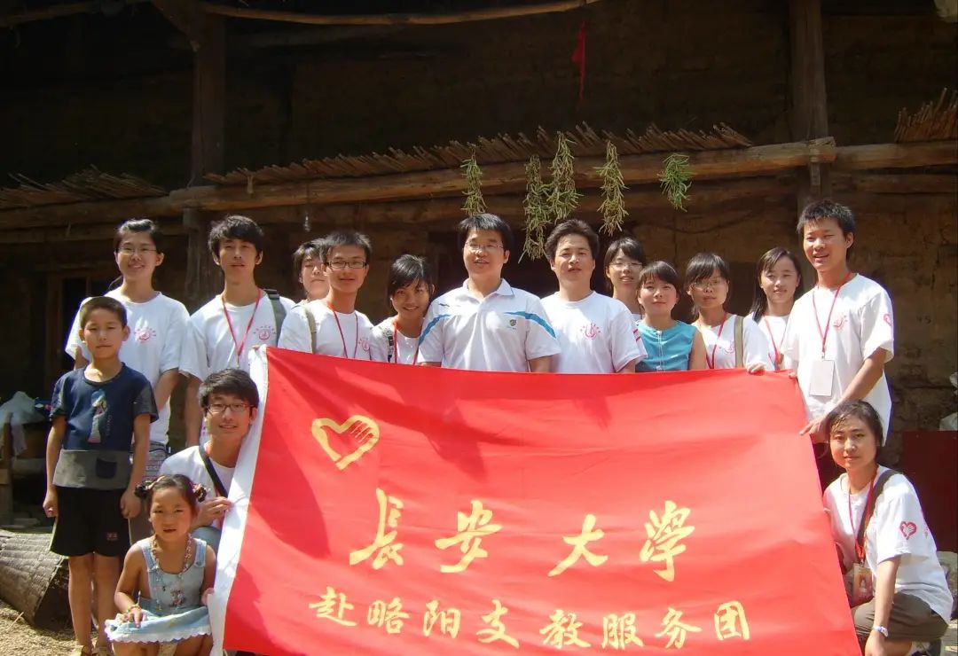 长大校友梁志埠荣获全国抗击新冠肺炎疫情先进个人称号