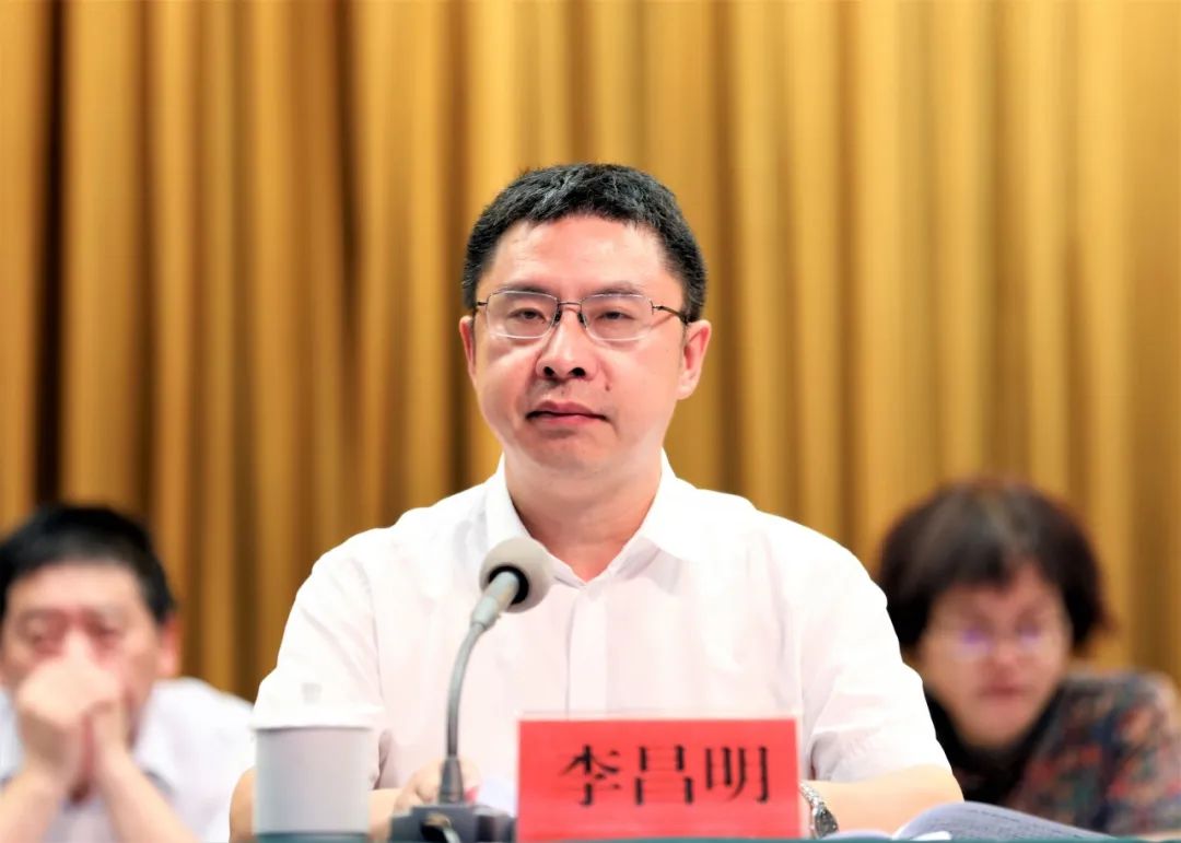 县教育局,浦坝港镇,三门中学,职业中专,观澜中学分别作了表态发言.