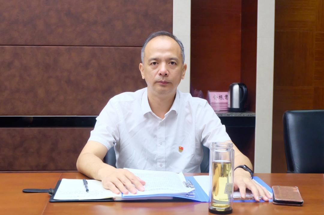 一,第二党支部的赵加慧,俞根君,张帆,邹玲玲,刘华芳,林婷,陈超,郑海光