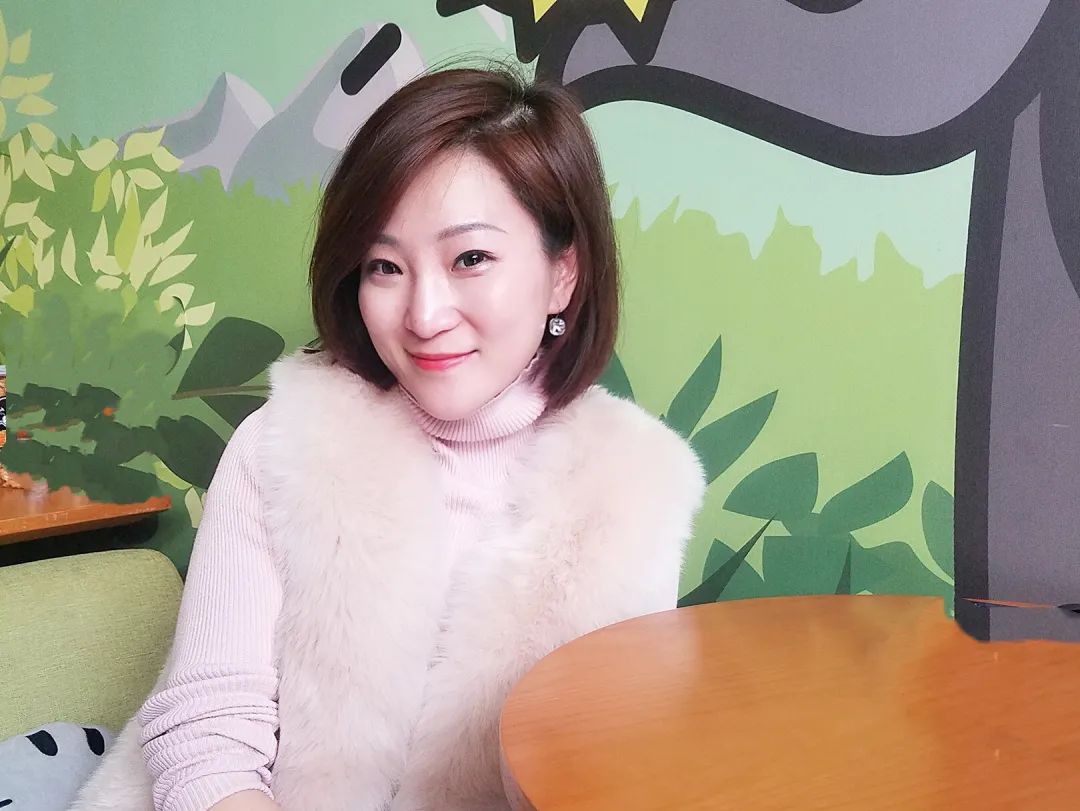 徐晓菁闵行区莘庄第二幼儿园78 座右铭"爱心献给孩子,诚心送给家长