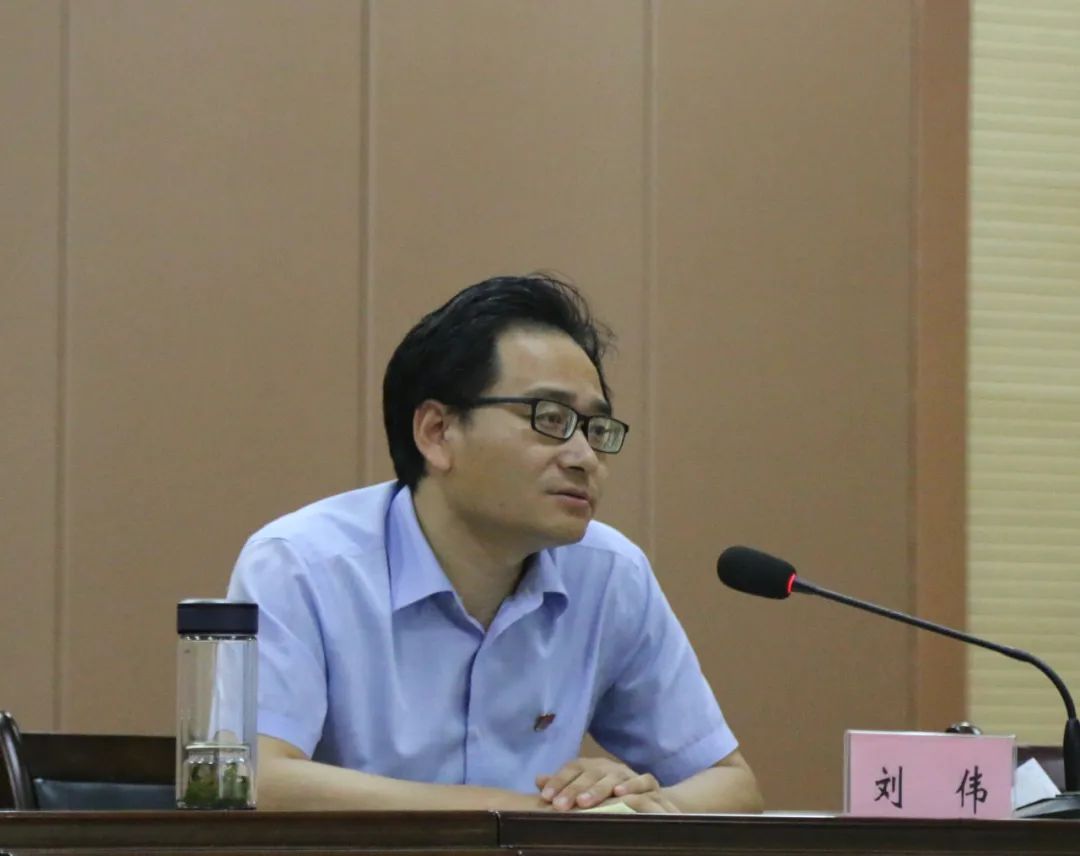 洪湖法院深入开展党风廉政建设宣教月活动