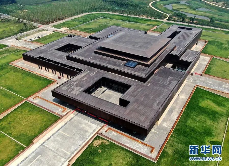 在夏都二里头感受中华早期文明精粹