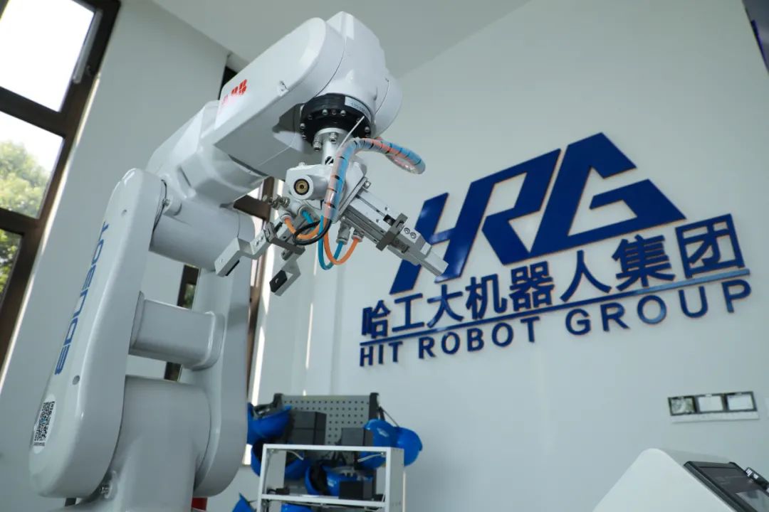 中国电信联合哈工大机器人,要在昆山干大事!