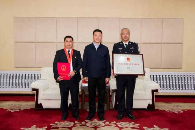 曲敏会见出席全国抗击新冠肺炎疫情表彰大会我市代表