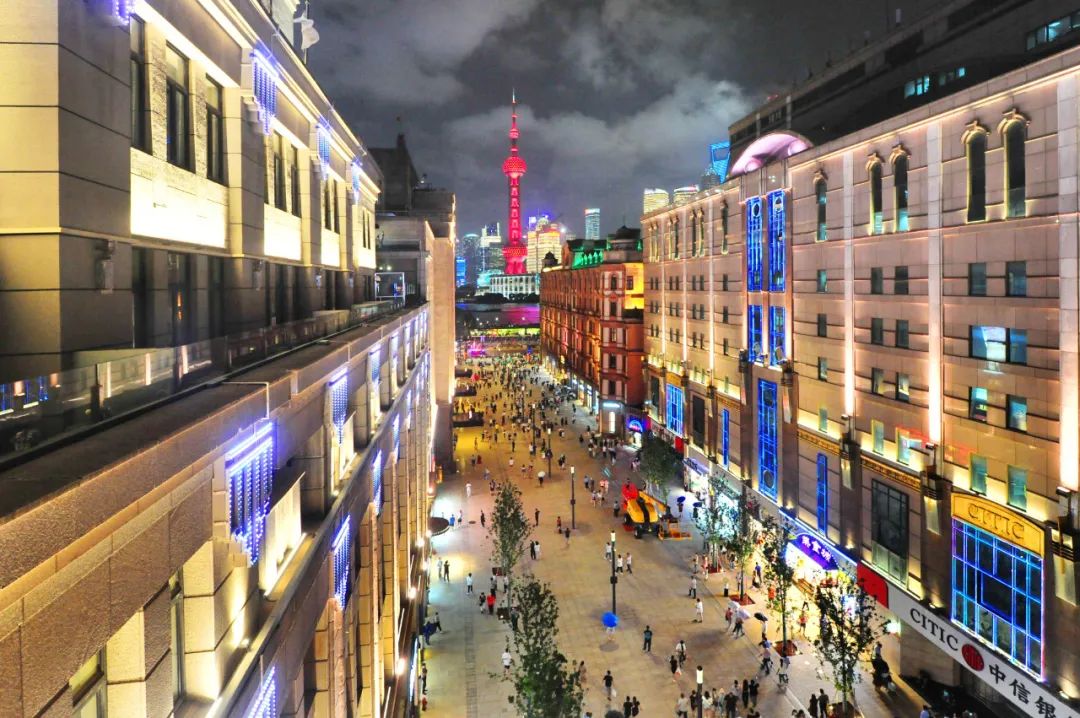 全景360南京路步行街东拓段绝美夜景抢先看阿拉一道云逛街