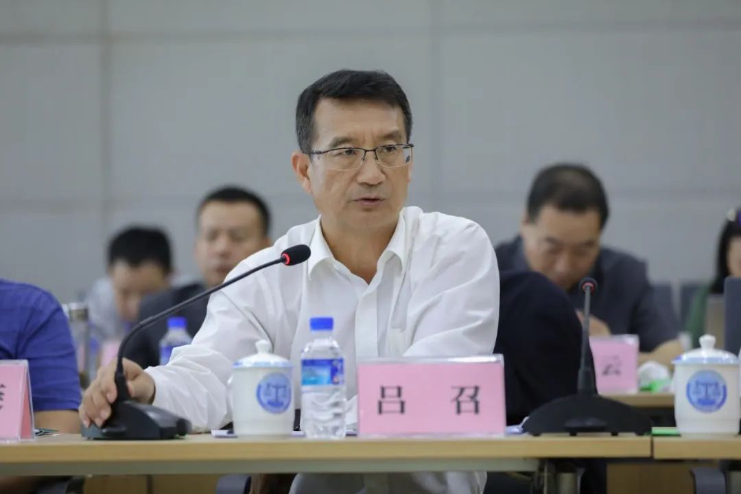 监督不缺位31位代表委员建言云南法院工作