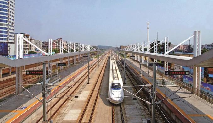 汇聚广永,广湛,广河,东北客车联络线等线路,集普铁,高铁,城轨,地铁于