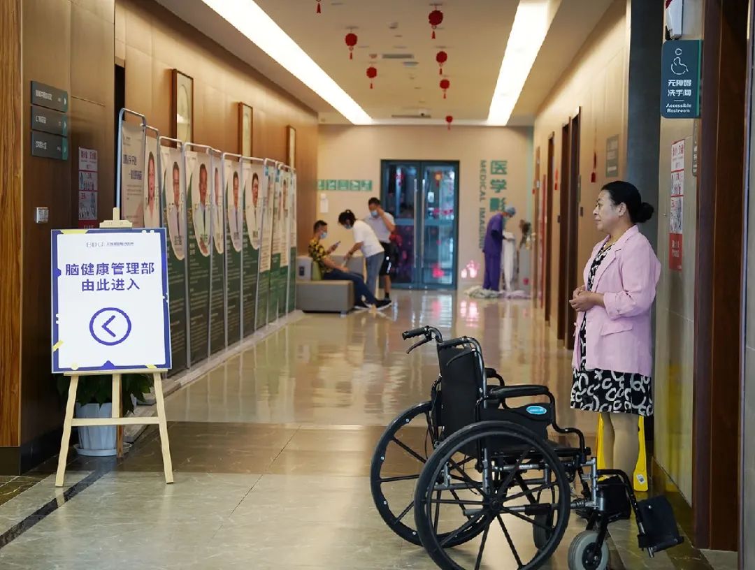 让细节说话徐泾社区医疗机构完善服务多管齐下