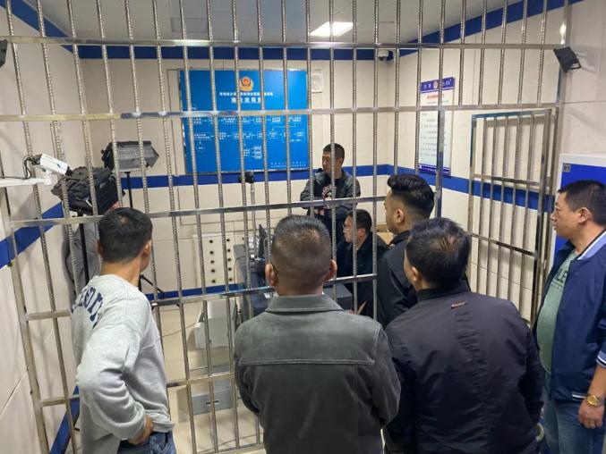 ▲审讯犯罪嫌疑人(一)