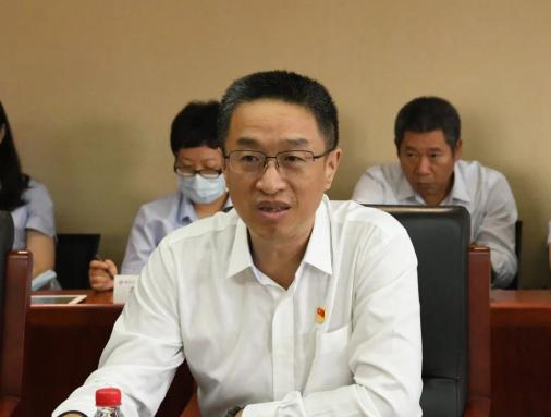 刘忠文到新能源检查指导巡察整改及"回头看"工作