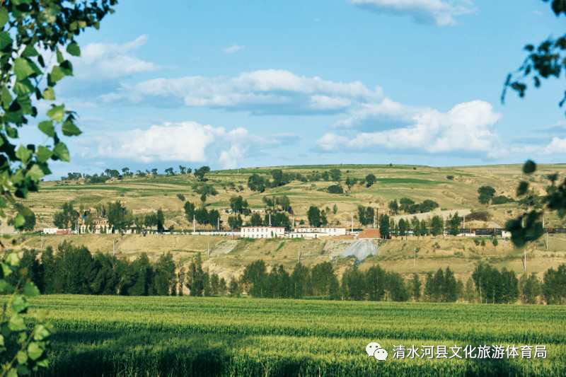 京东农场杂粮项目落户内蒙古呼和浩特市清水河县高茂泉窑村