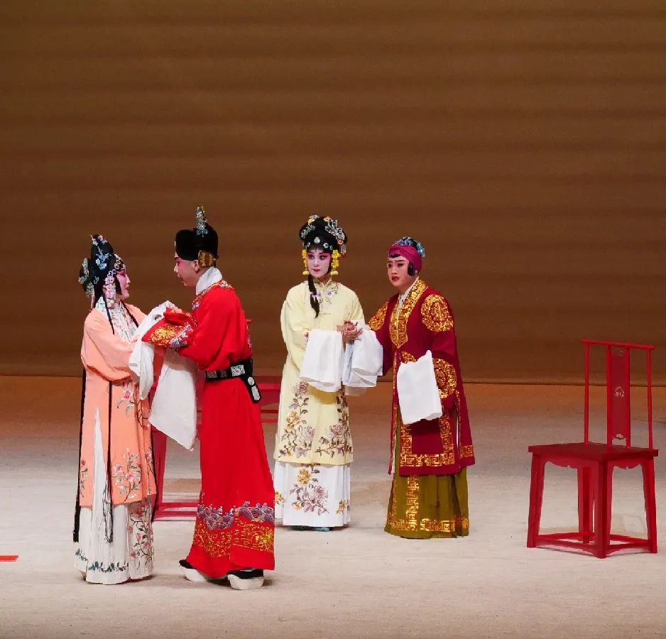 倾情打造 独家呈现 昆剧《拜月亭记》首演圆满成功