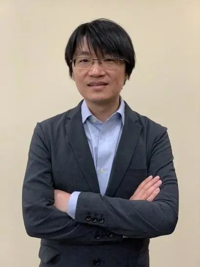 中国人民大学新闻学院副教授张迪将从国际传播的策略与叙事讲解国企