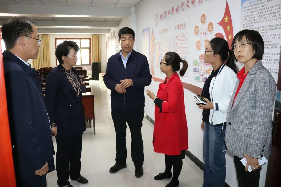 区领导督导检查创城工作