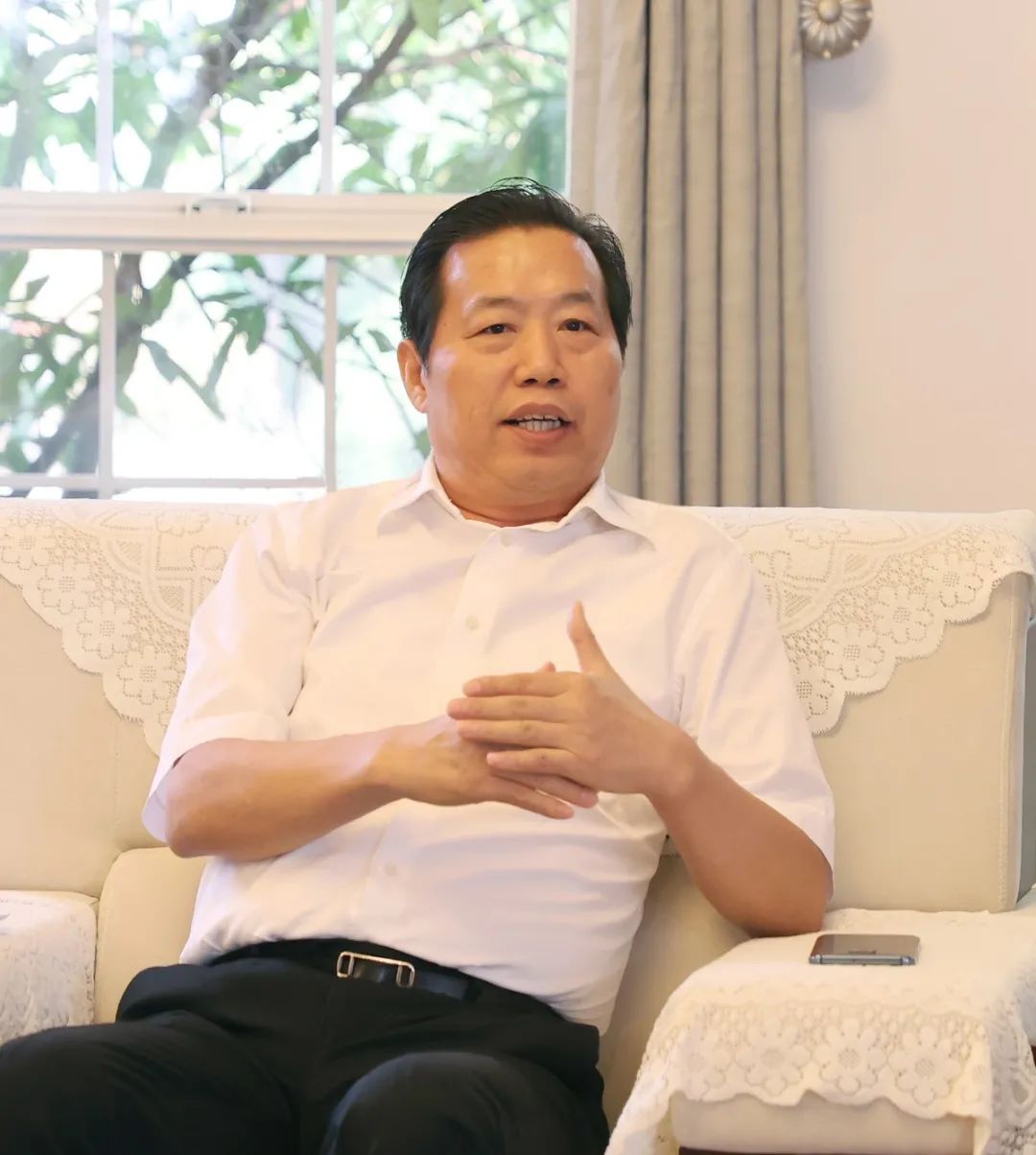 维维集团回归主业,回归本土,利用徐州优势,集中打造粮食产业.维维