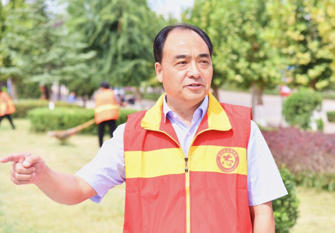 勠力同心齐创建宗国明再次深入镇区暗访督导创建工作