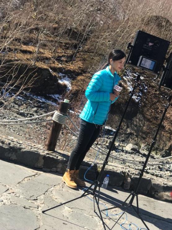 央视最美90后女记者走红网友我又养成了看新闻的好习惯