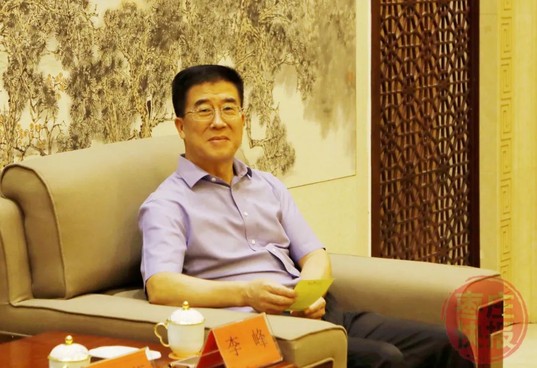 李峰会见兵团十二师党委书记王炳炬