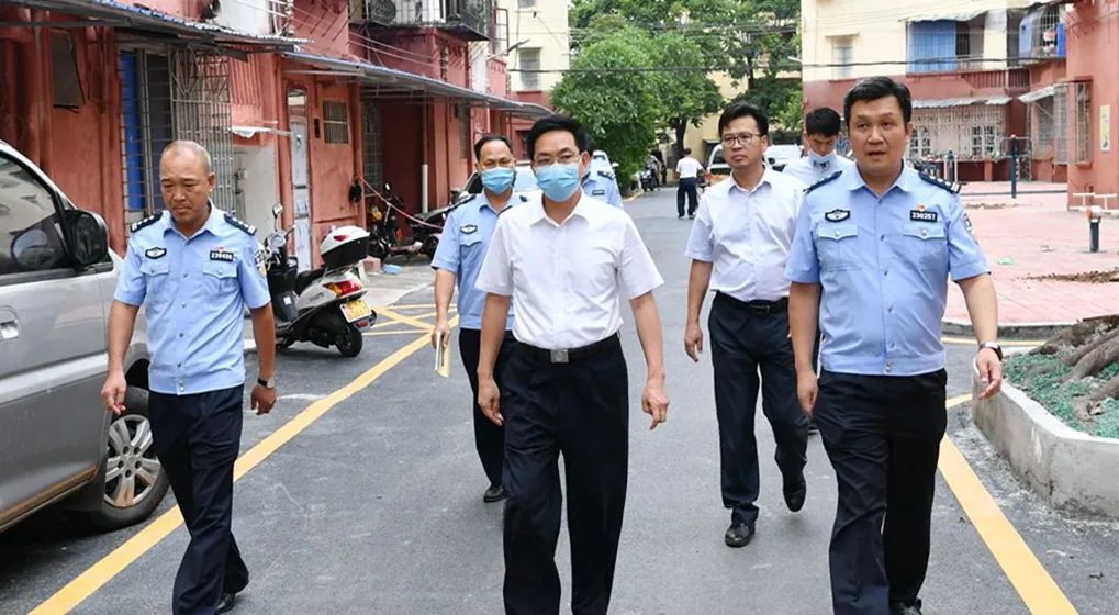 董信奇到端州鼎湖督导文明创建常态化工作