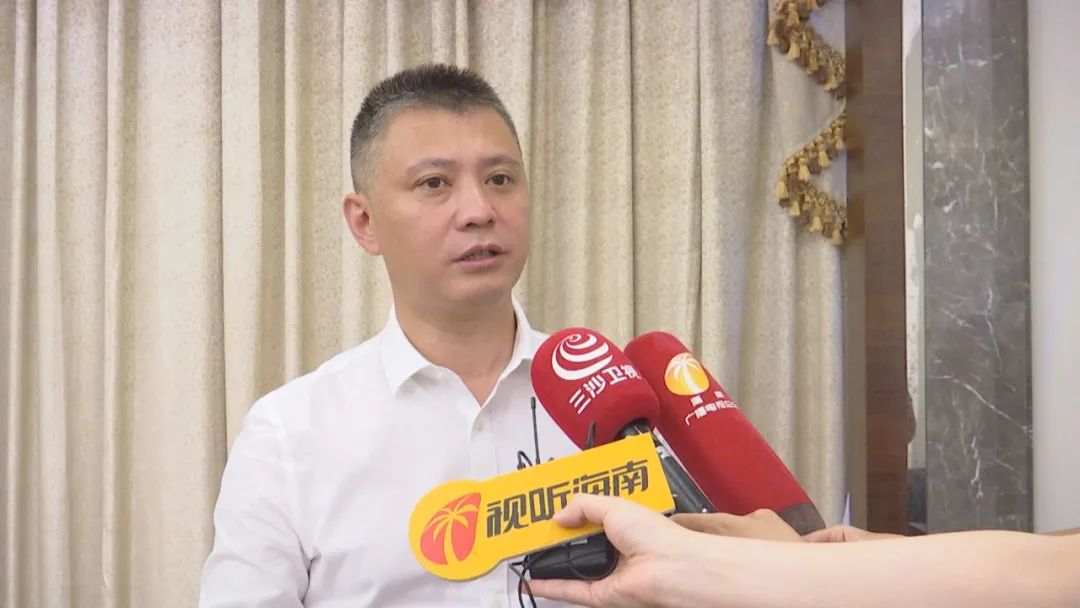 广播电视总台监制:武迪视觉审校:陈开任 郑天龙审校:陈艳妹 郑巍记者